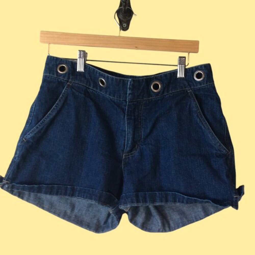 Austin Clothing Co Size 8 Denim Shorts